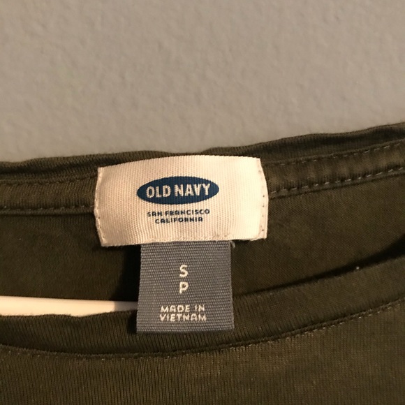 Old Navy Tops - live well & travel often t-shirt